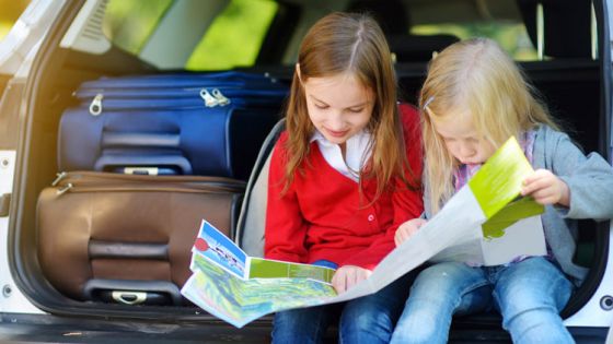 Consejos para viajar con niños pequeños en coche